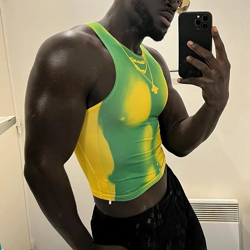 Sexy Elastic Slim Tank Tops Mens Nightclub Fashion Printed Sleeveless O Neck Straps Short Vest Streetwear Men Y2K Trend Camisole 240703