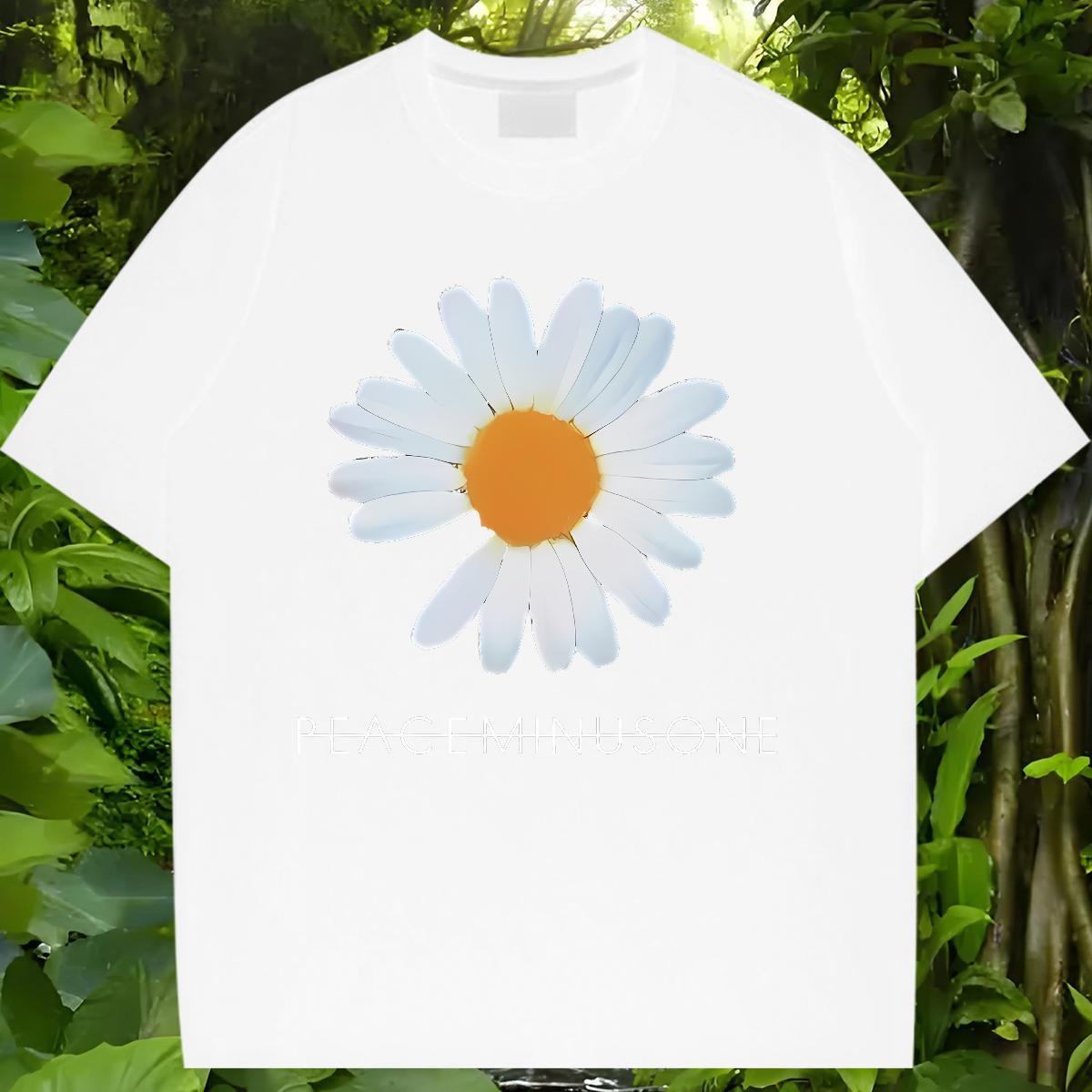 Breathable Crew Neck T Shirts Women New Arrival Street Womens Tshirts Anime Comfortable Top Tees