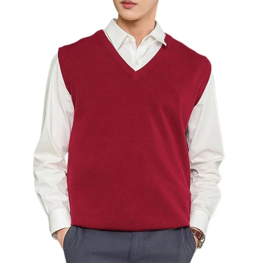 Sleeveless Loose Warm Sweater Vest Men Solid Color V-neck Pullover Knitted Vest Male Waistcoat 240712