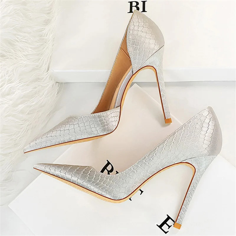 Women 7.5cm 10.5cm High Heels Elegant Pumps Lady Plus Size Silk Satin Green Silver Wedding Stiletto Low Heels Fetish Party Shoes 240708