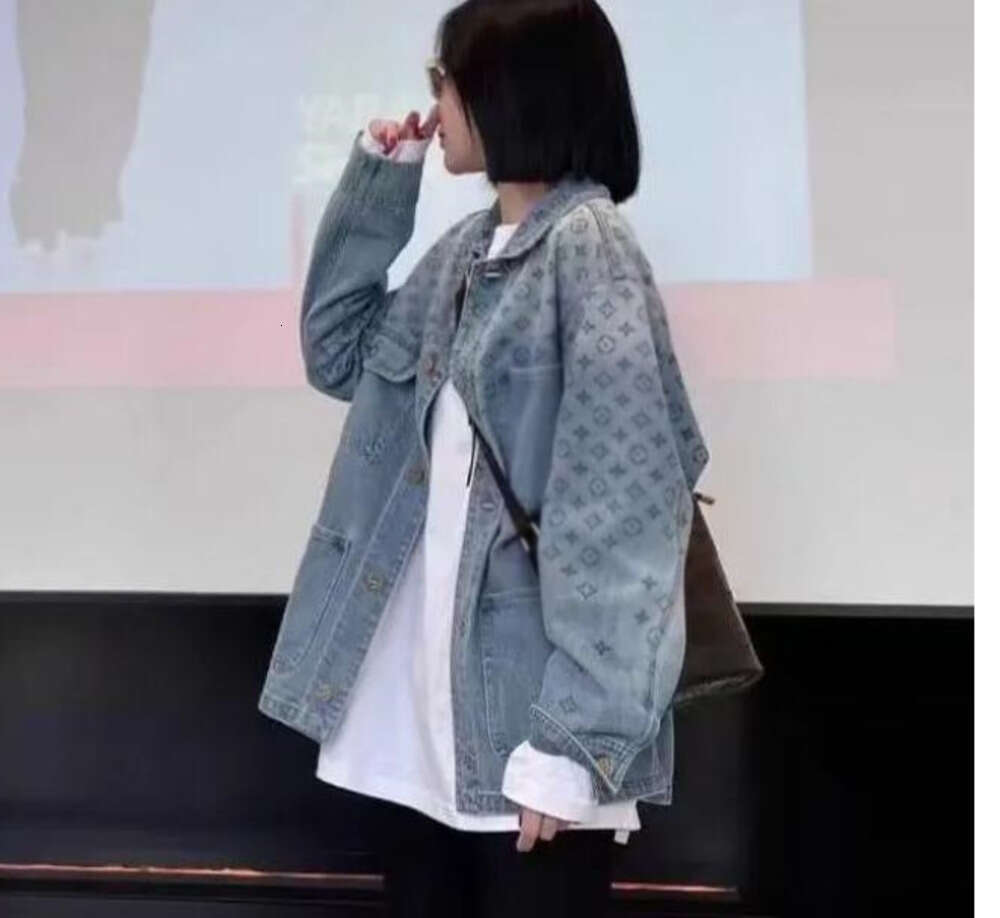 620L vintage designer jacket women Multiple pockets long sleeve spring jean jackets denim womens coat5