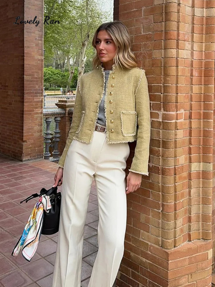 Elegant Tweed Womens Jackets Coat Fashion Tassel Single Breasted Stand Collar Pockets Female Jacket Autmn Lady Outwear 240704