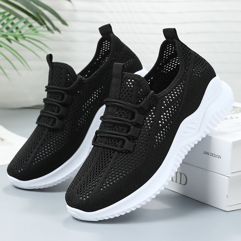 2026 Women Running Shoes Designer Sneaker Mesh Upper Flat White Black Khaki Pink Solf Sole Woman Ladies Summer Breathable Outdoor Trainers Sports Sneakers