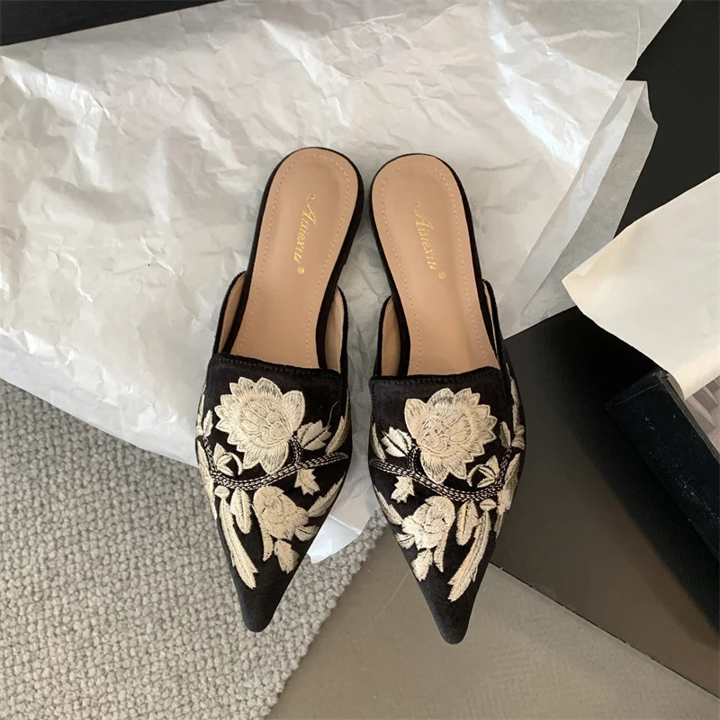spring floral embroidery womens slider toe pointing flat head casual slider slider on mule black green beige outdoor flip cover 240713