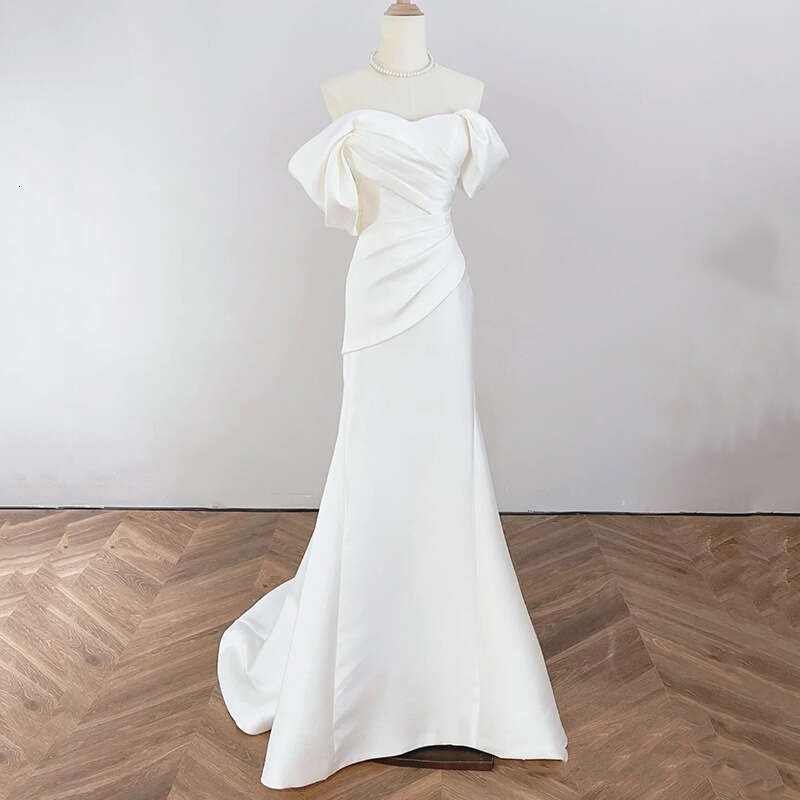 New Mermaid Wedding Dresses With Small Train Elegant Boat Neck Sexy Backless Bridal Dress Satin Simple Vestidos De Novia