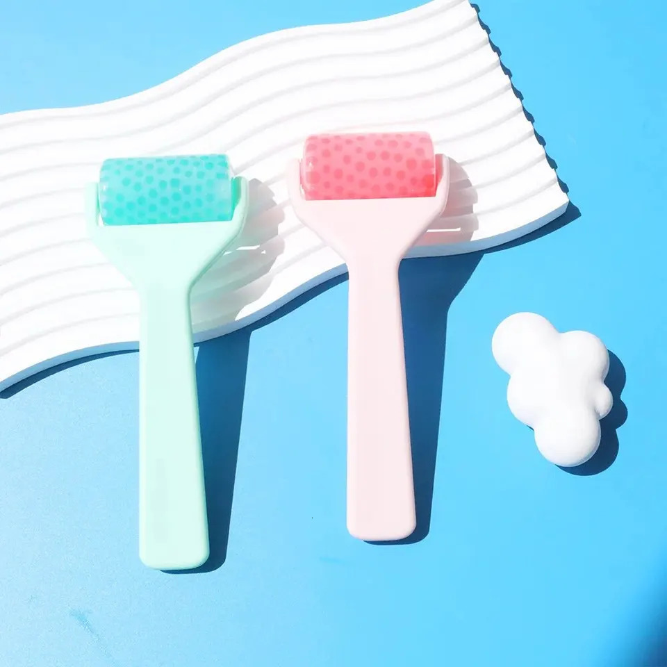 Ice roller for massage roller for reducing sagging and skin massage cooling roller female gift 240713