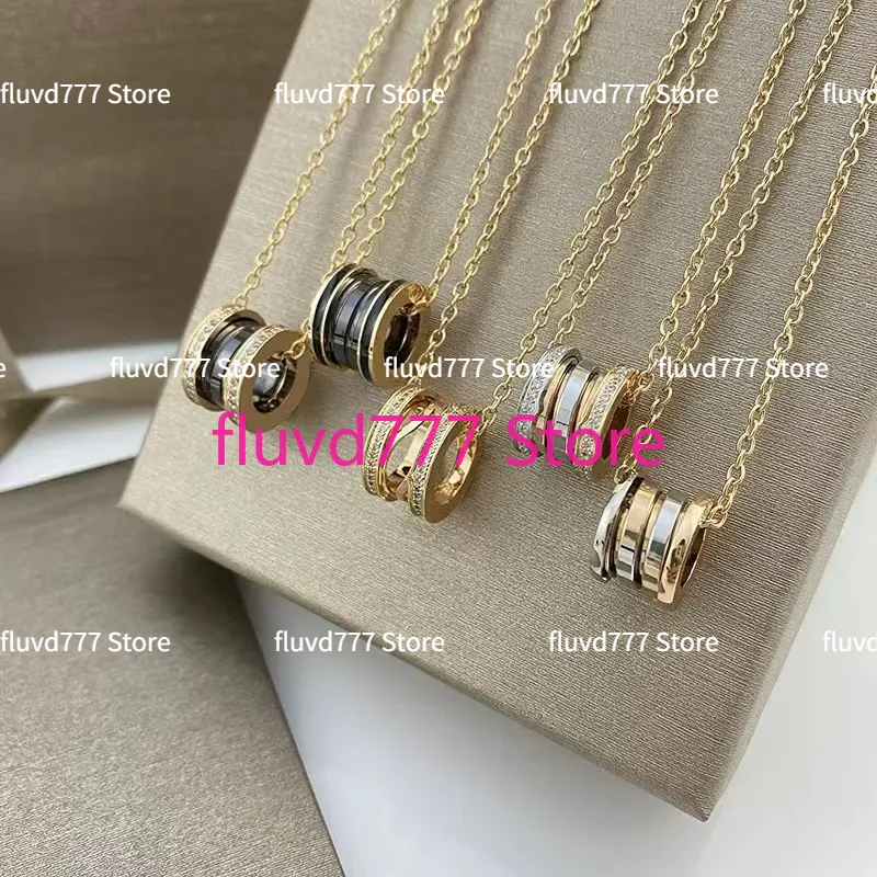 Luxury Woman Man Designer Diamond Pendants Necklaces Stainless Steel Choker Necklace Beads Chain Jewelry Accessories
