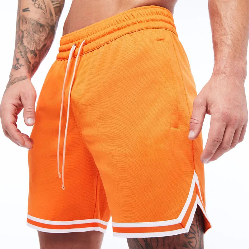 Sport Shorts Men Quick Dry Sportswear Training Soccer Jogging Fitness Gym Shorts Men Breathable Bodybuilding Running Short Pants 240709