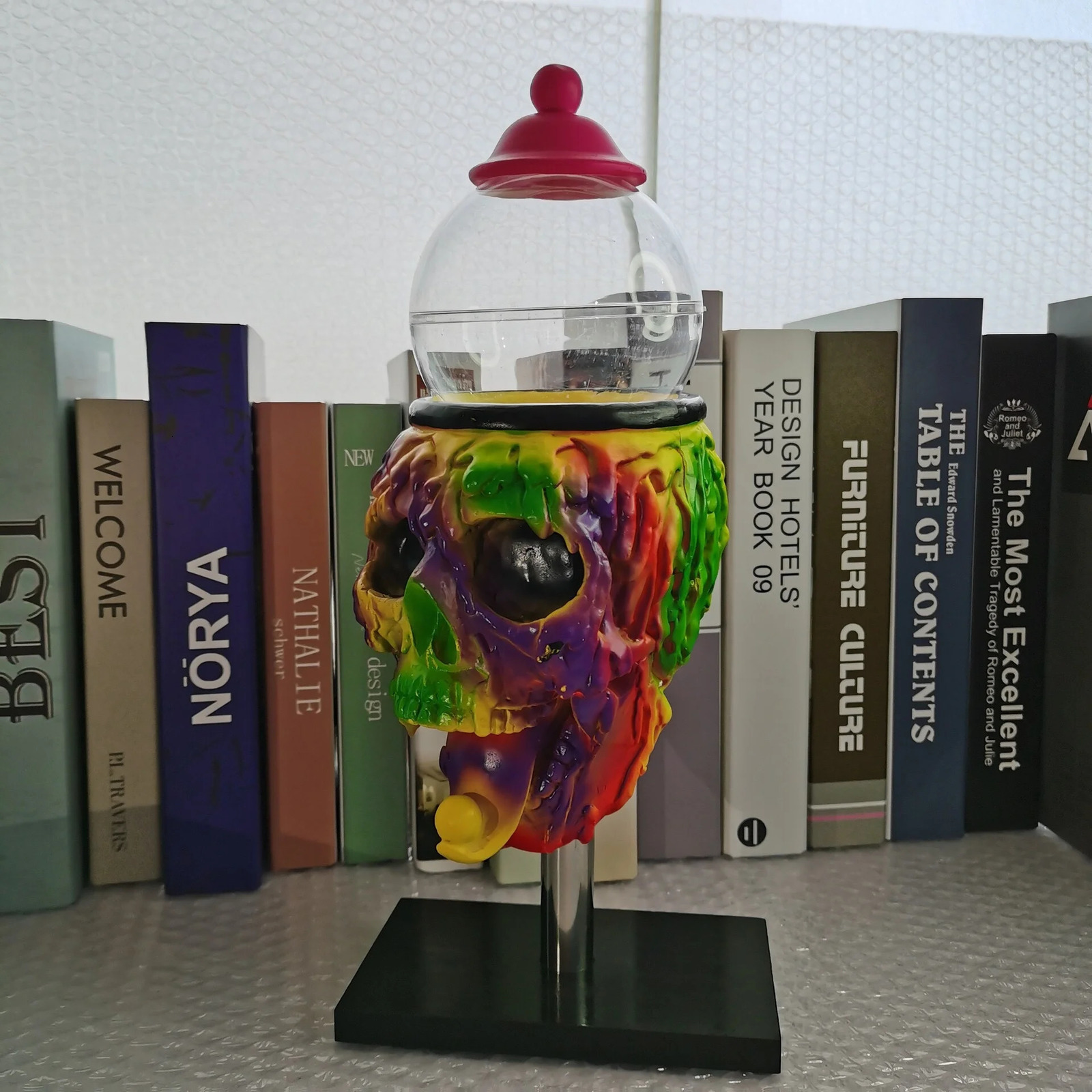 Skull Bubblegum Machine Skeleton Statue Halloween Resin Craft Colorful Party Candy Jar Horror Table Ornaments Home Decoration 240710