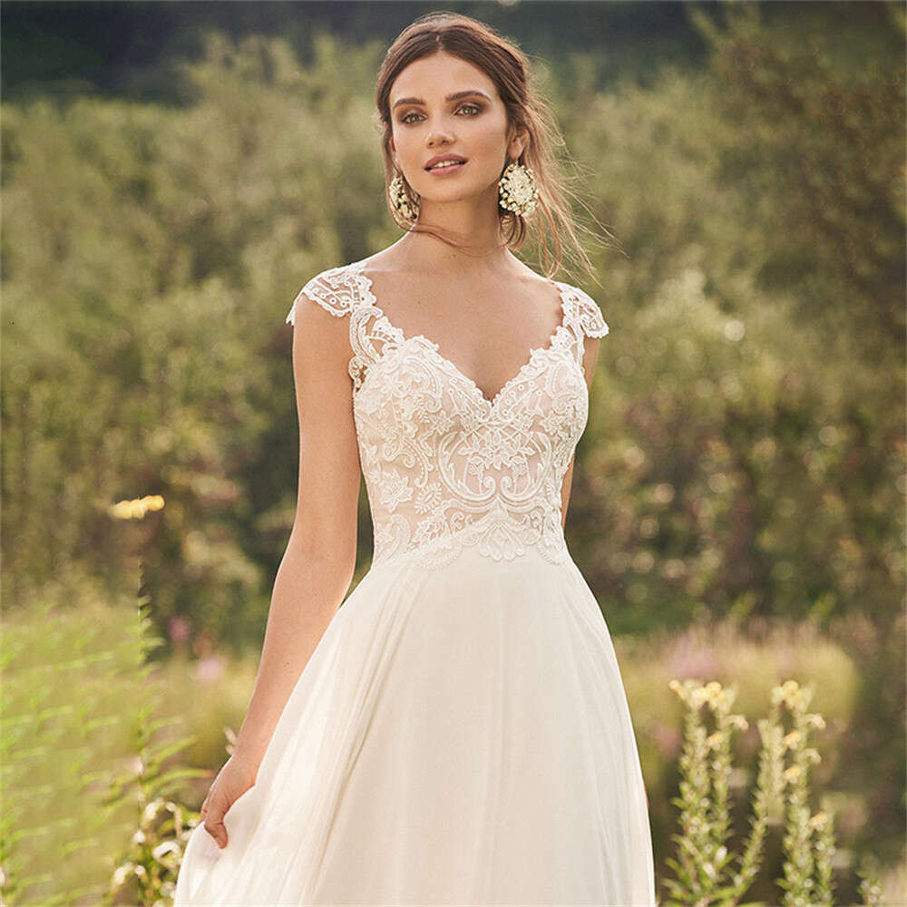 Boho Lace Appliques Wedding Dress A e Cap Sleeves Illusion Back For Women V Neck Bridal Gowns Robe De Marie Court Train 2024