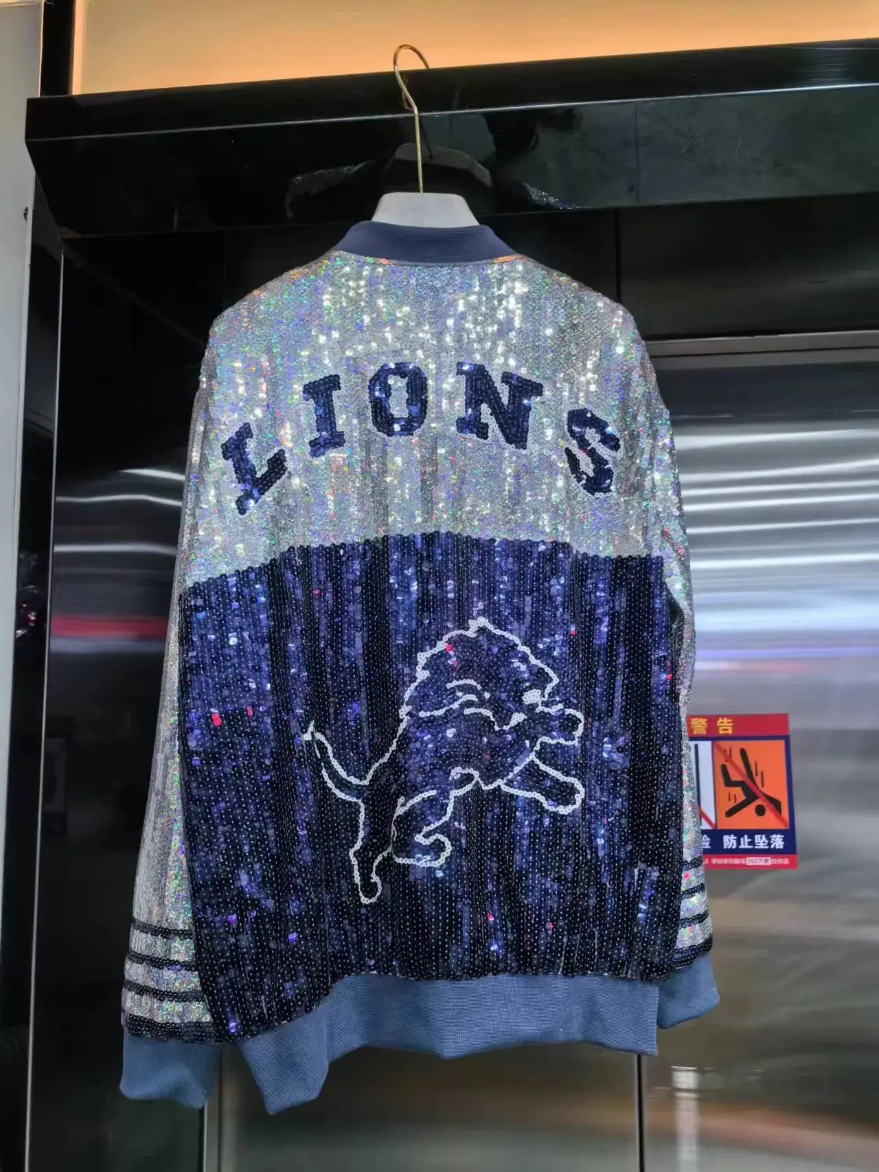 Autumn High Quality Letter Streetwear Sequined Long Sleeve Round Neck Loose Jacket Women Hip Hop Night Club Patchwork Coats 240712