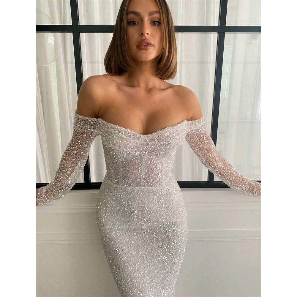 Fashion Off-Shoulder Corset Three Quarter Sleeve Back Zipper and Buttons Formal Dress Mermaid Wedding Dresses