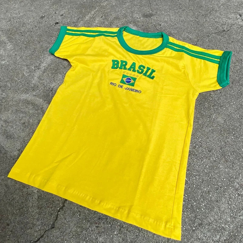 2024 Summer Womens T-shirt Brazilian Alphabet Aesthetics 90s Couple T-shirt Short sleeved Street Clothing Y2k Clothing Party 240710