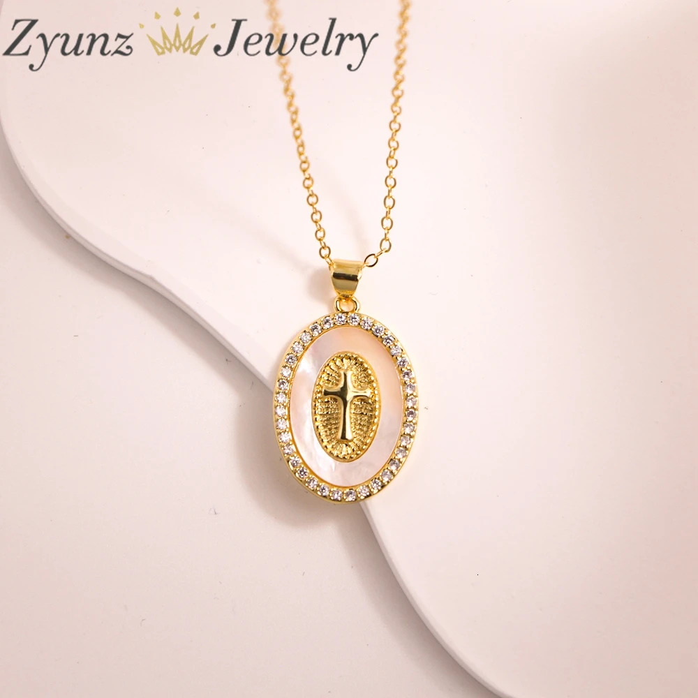 10PCS 18K Gold Inlaid Cubic Zirconia Charm Shell Pendant Necklace Holy Religious Jesus Virgin Mary Mop Shell Jewelry Necklace 240710