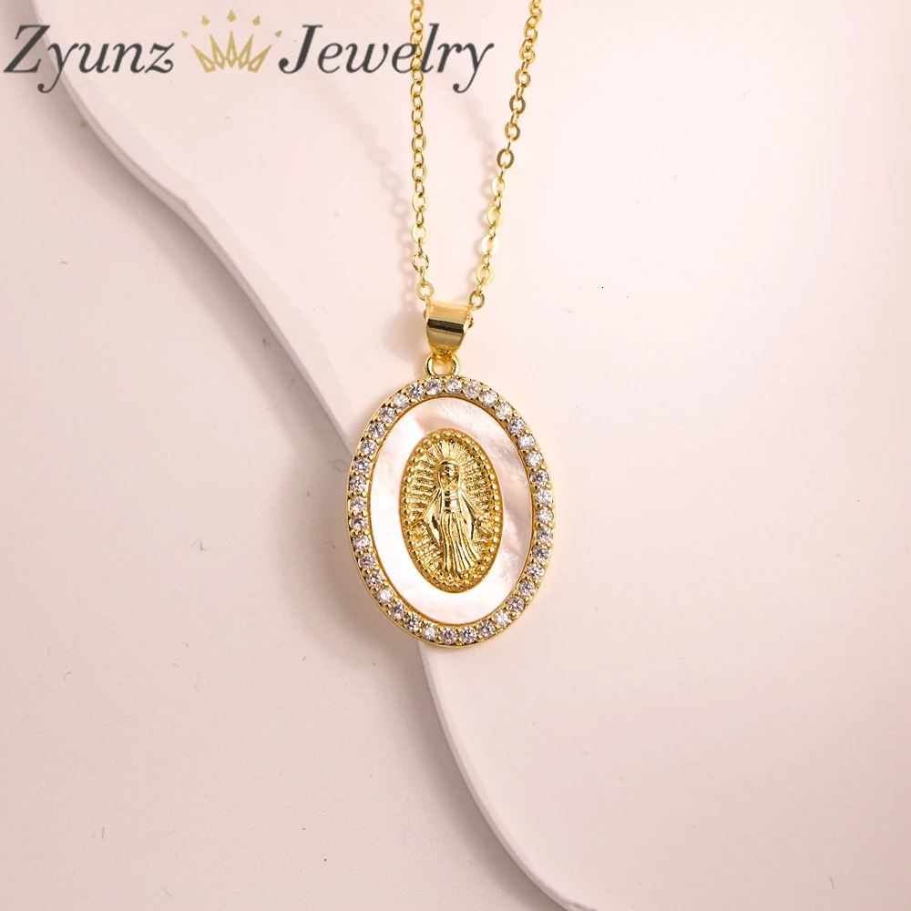 10PCS 18K Gold Inlaid Cubic Zirconia Charm Shell Pendant Necklace Holy Religious Jesus Virgin Mary Mop Shell Jewelry Necklace 240710
