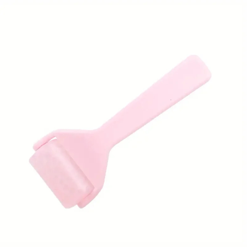 Ice roller for massage roller for reducing sagging and skin massage cooling roller female gift 240713