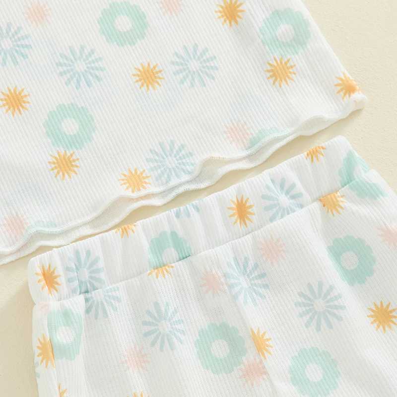 Clothing Sets 2024-05-06 Lioraitiin 0-3Y Little Girls Summer 2PCS Sets Flying Sleeve Floral/Butterfly Print T-shirt Shorts Sets