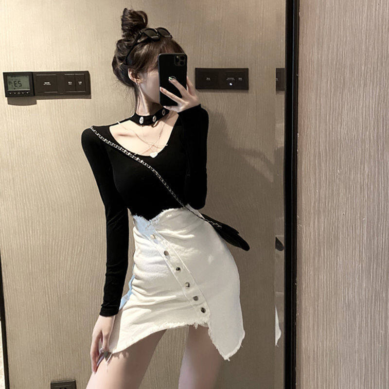 2021 New Spring Internet Celebrity Light Mature Wind Queen Set Women's Careful hine Long Sleeve Top Half Skirt Two