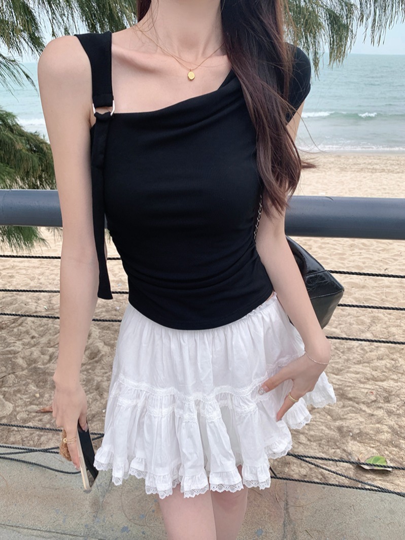 Summer Korean version spicy girl with slanted collar, off shoulder, collarbone exposed, solid color slim fit short sleeved T-shirt top for women