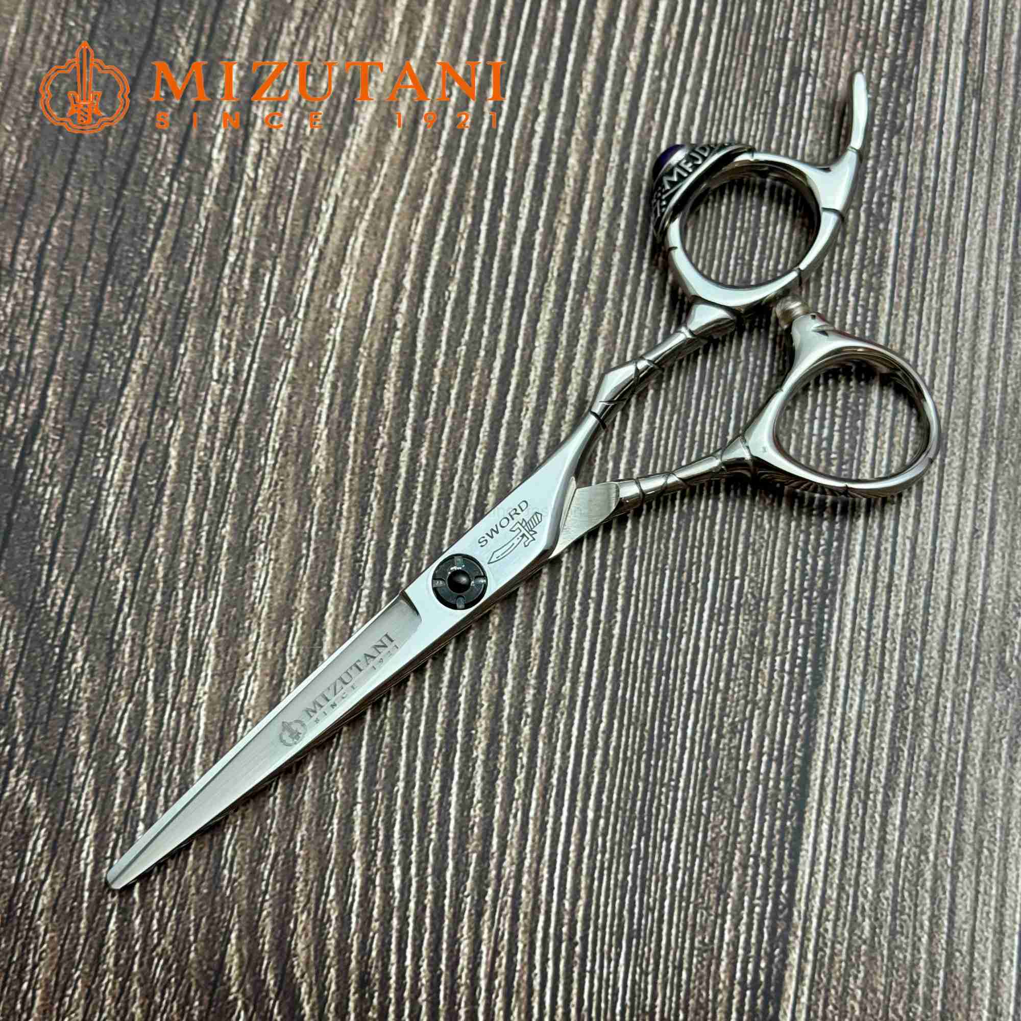 MIZUTANI Barber sissors 5.5 and 6.0 inch 440c steel Professional hairdressing scissors barbershop hair cutting toolsCL240715