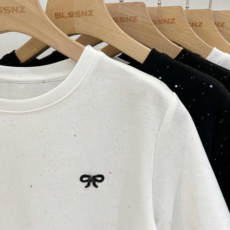 Designer's fashionable white rhinestone bow women's T-shirt pure cotton shoulder short sleeved women's summer loose T-shirt, P55