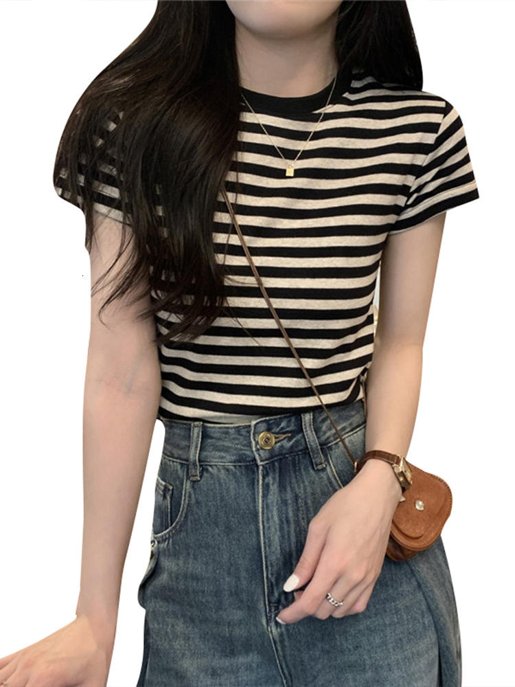 Summer 2023 New French Sweet and Spicy Style Interior Bottom Shirt Shoulder T-shirt Women's Striped Short Sleeve Top