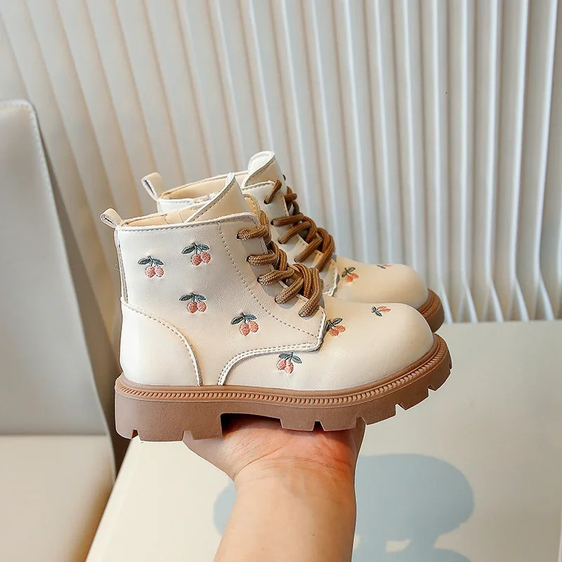 Children Short Boots for Girls Spring Autumn Little Princess Embroidery Cherry Versatile Soft Baby Sweet Kids Boots PU 240711