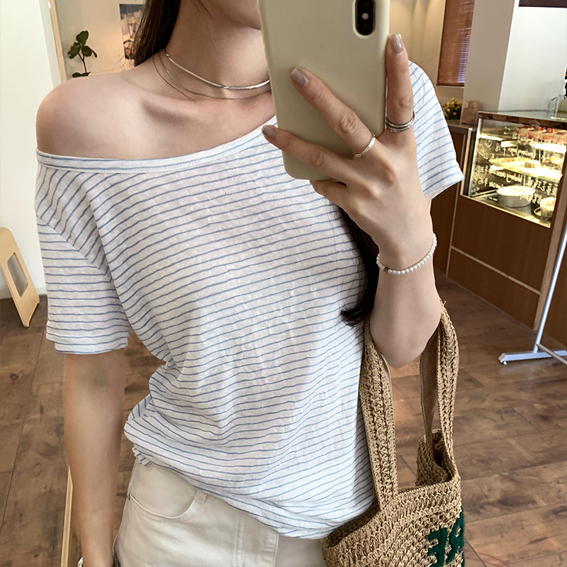 This year's popular beautiful temperament off shoulder wide neck short sleeved T-shirt for women's summer 2024 new versatile top