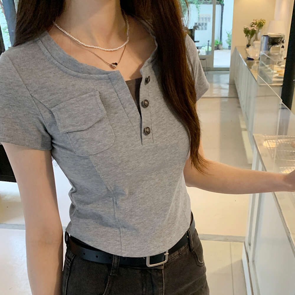 Pocket decoration temperament shoulder short sleeved T-shirt for women's summer 2024 new small top