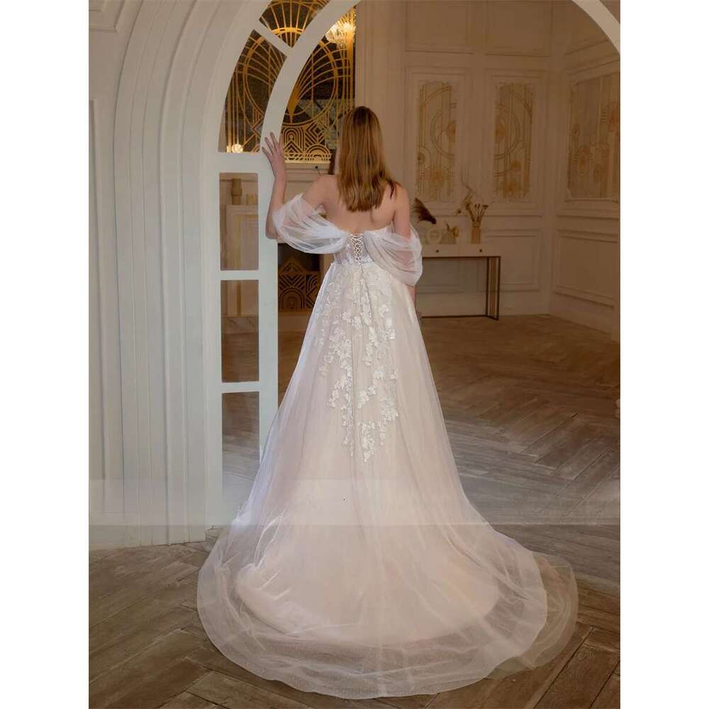 Off-Shoulder 3D wers Fabric Cap Sleeves Wedding Dresses Backless And Lace Up Bridal Ball Gowns