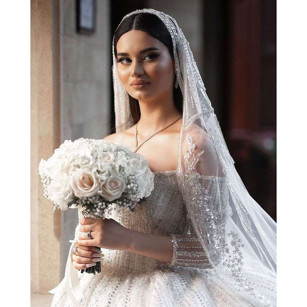 Princess Ball Gown Wedding Dresses Sexy Sweetheart Bridal Gowns Custom Made Sequins Appliqued Lace Sweep Train Robe De Mariee