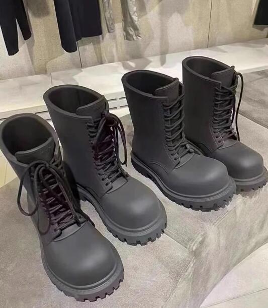 Black Matte Leather Big Round Toe Cross Tied Lace Up Thick Sole Mid-Calf Men High Top Leisure Outdoor Short Boots 241109