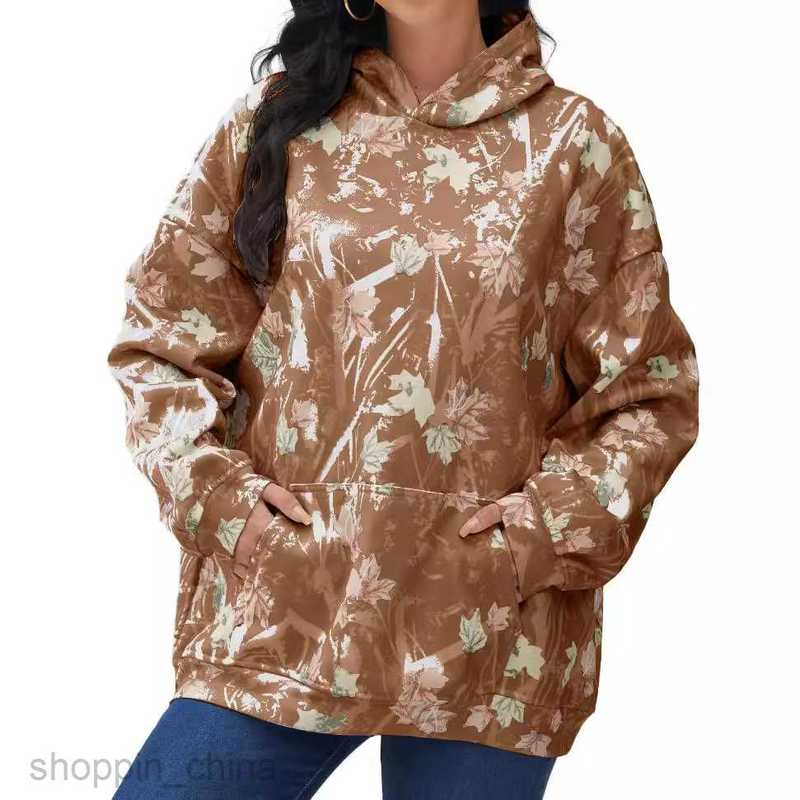 Women Hoodies Sweatshirts Autumn new women's camouflage hooded sweatshirt with maple leaf print, sports hooded sweatshirt with pocket Woman joggi