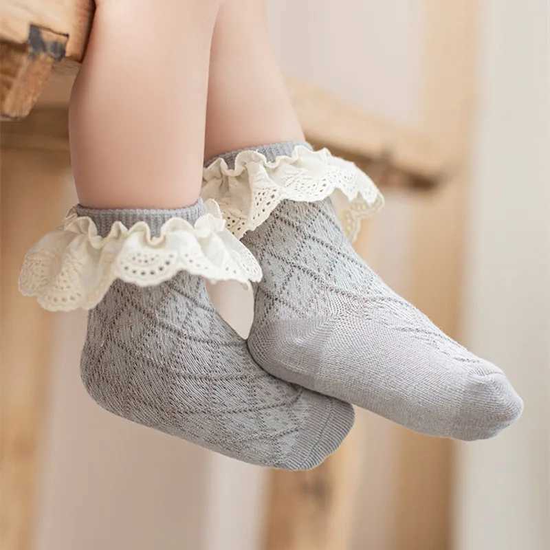 New spring and autumn baby girl socks cute socks for newborns cotton lace flower short tube socks for toddlers 0-5 years oldW240715