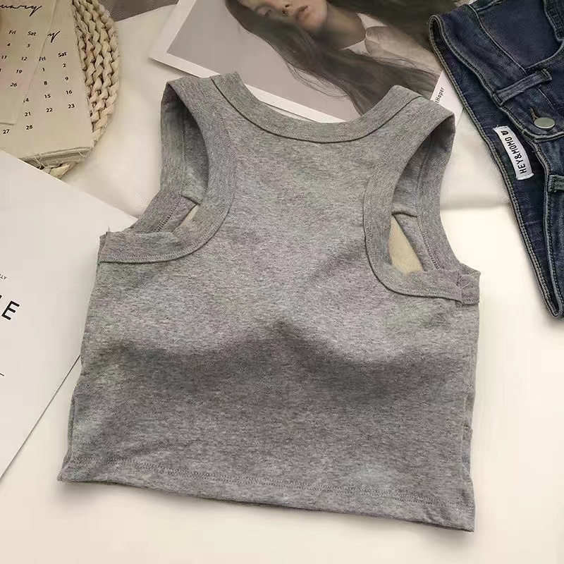 Camisole vest, beautiful back women in summer, can be worn inner or an outer layer bra as a sole. Sleeveless T-shirt with chest pad for sports