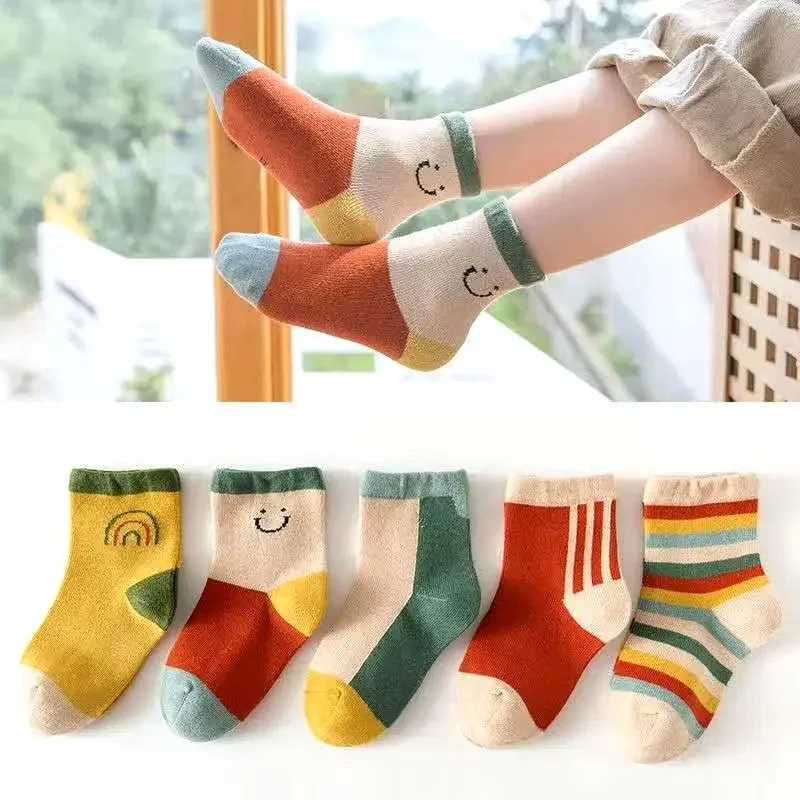 5 pairs/batch of cute baby girl socks autumn rainbow striped cotton childrens socks baby boy socks childrens soccer 1-12Y W241030