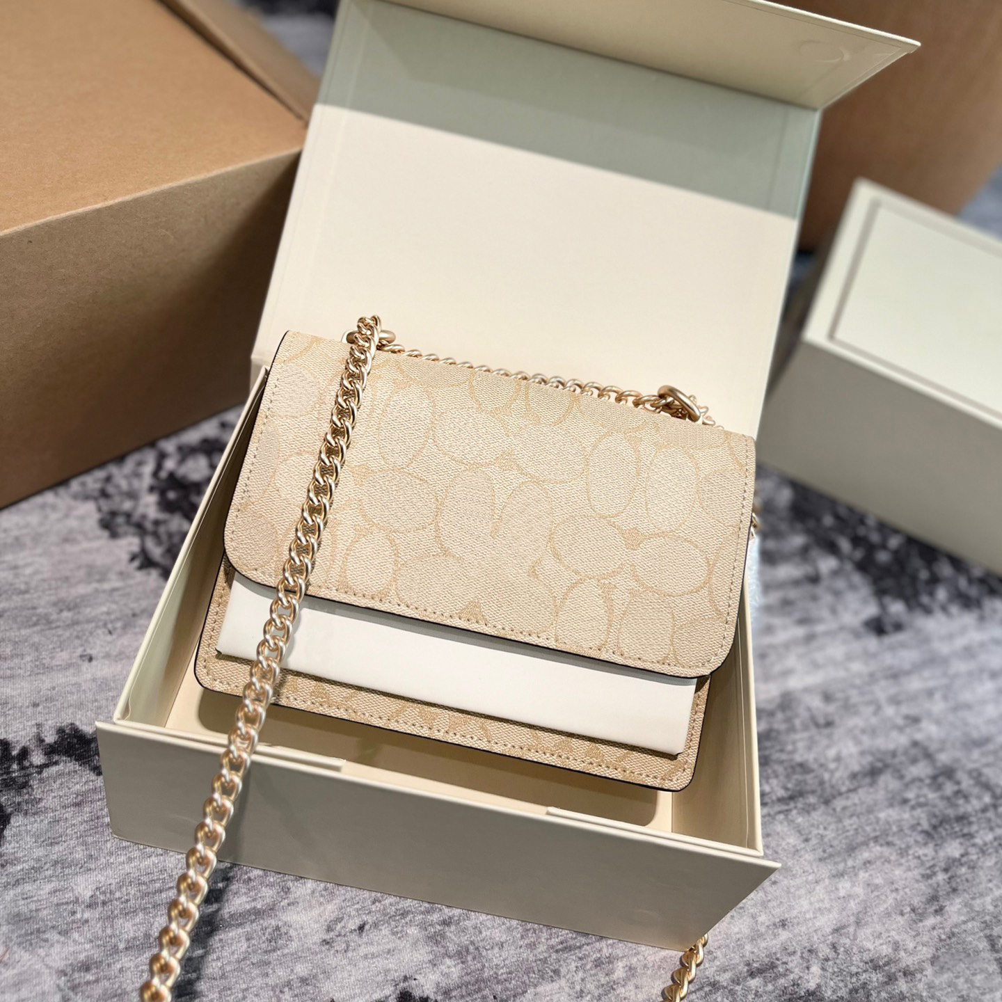 Designer bag New Classic Mini Organ Small Square Chain Shoulder Bag Leisure Travel Ribbon Tote Bag Leather Material Fashion Shoulder Bag Wallet Handbags Cross Body