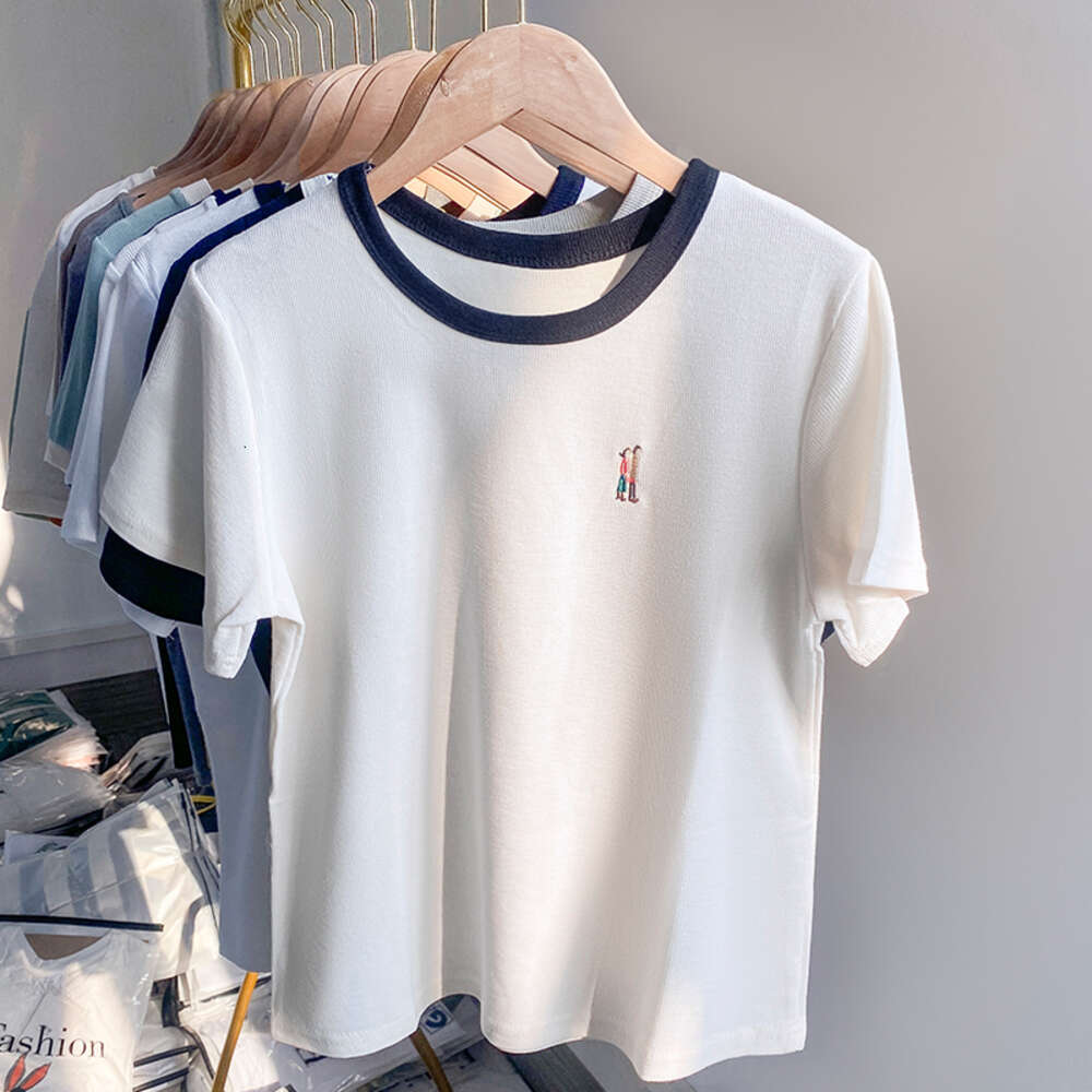 Design sense niche short sleeved women's summer 2022 new embroidered texture T-shirt waffle top