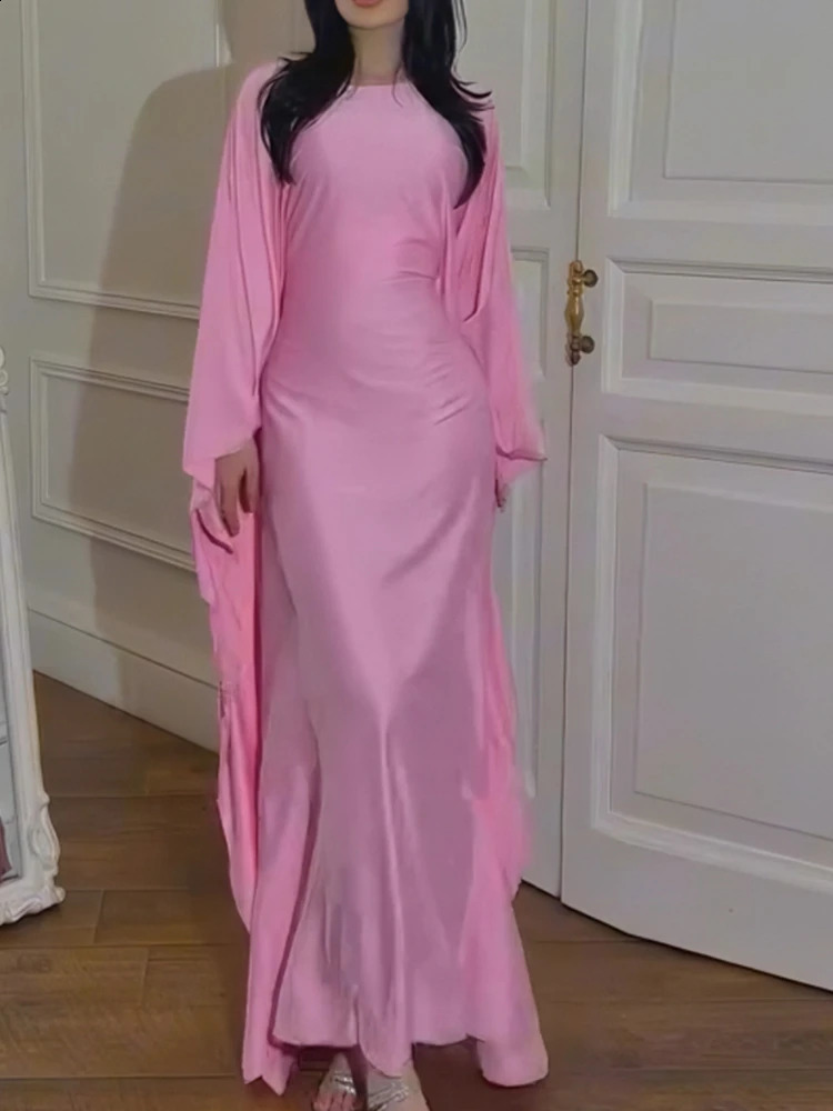Eid Modest Bat Sleeve Muslim Party Dress for Women Ramadan Abaya Long Kaftan Vestidos Largos Dubai Robe Jalabiya 240715