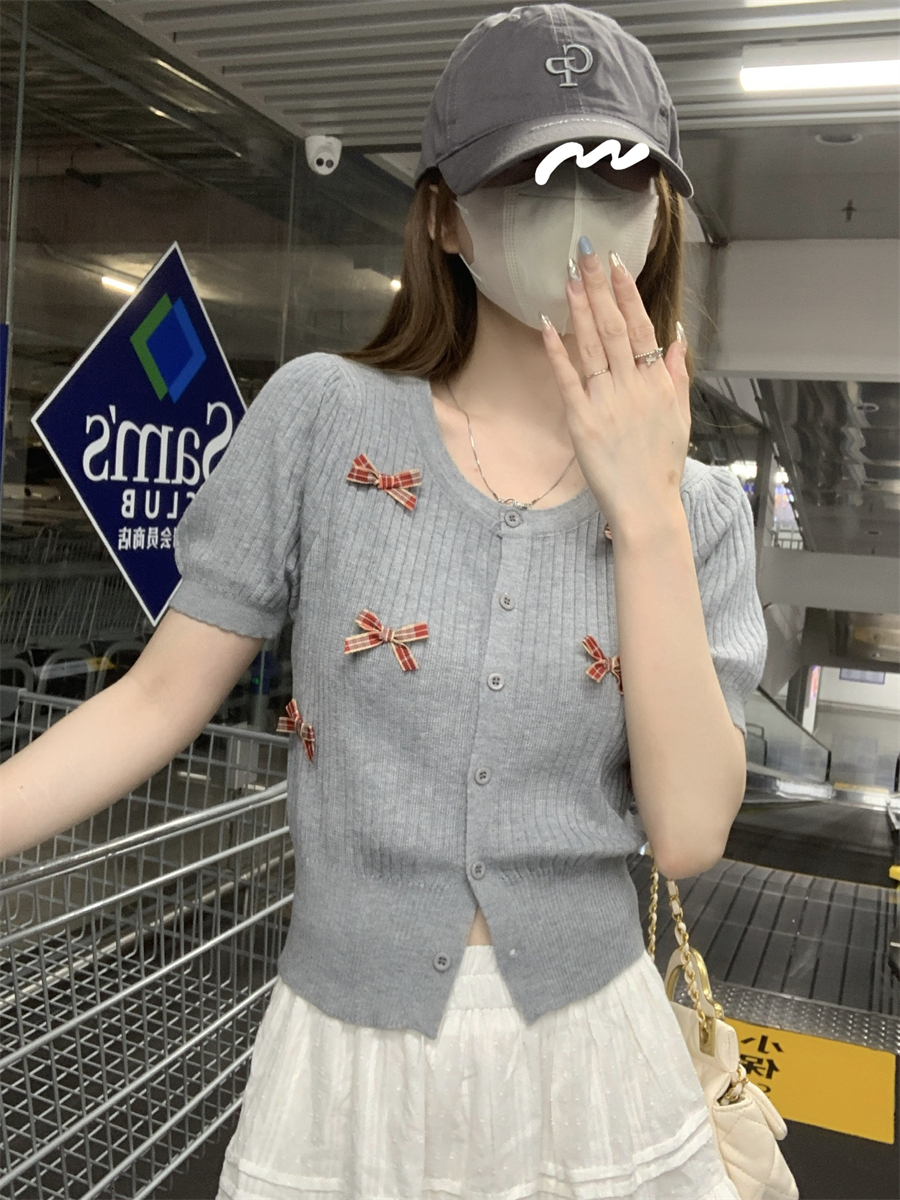 Sweet three-dimensional butterfly bow in summer, slim fit and slimming short sleeved knitted cardigan for women