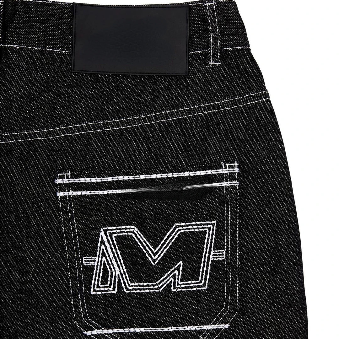 Streetwear Mens Jeans Gothic Hip Hop Demon Skull Embroidered Trousers Harajuku Casual Fashion Straight Baggy Shorts 240708