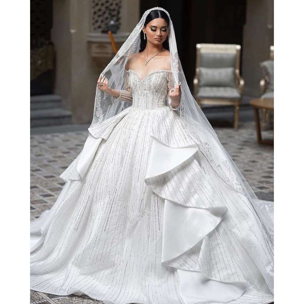 Princess Ball Gown Wedding Dresses Sexy Sweetheart Bridal Gowns Custom Made Sequins Appliqued Lace Sweep Train Robe De Mariee