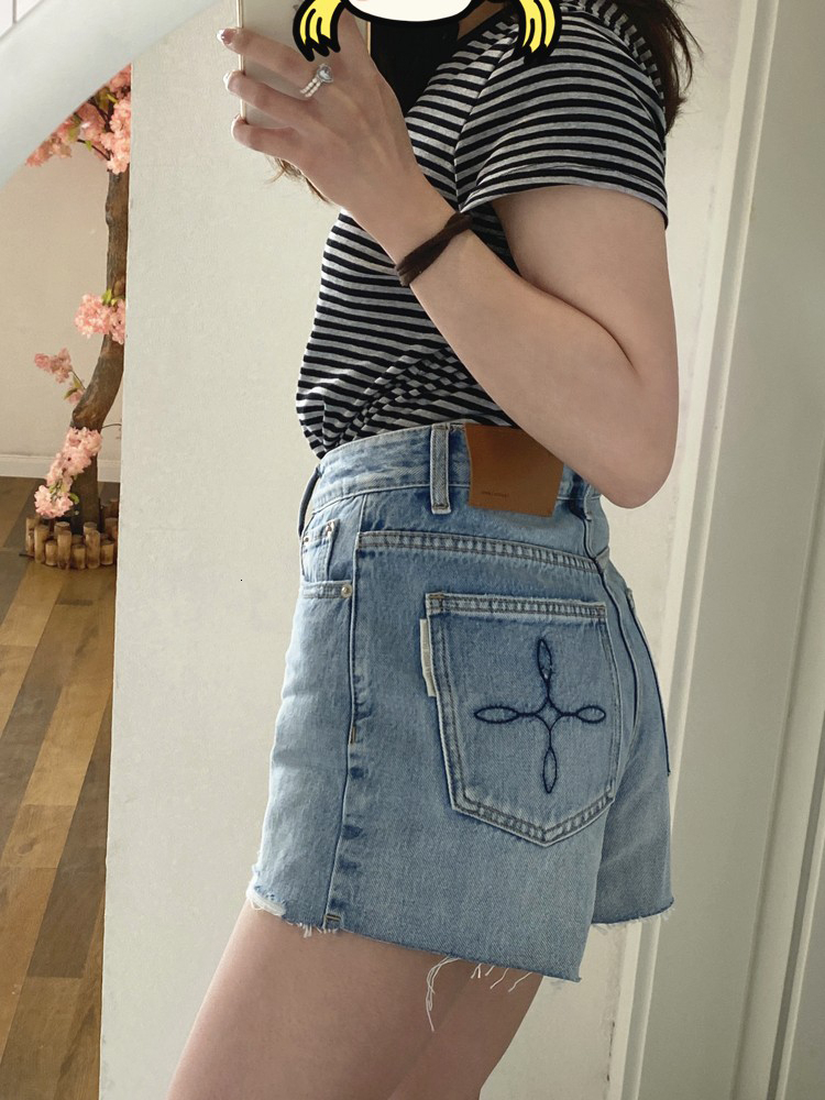 High QUality designer women Lowee shorts Jean luxury clothing for ladies summer Embroidered high waisted decoration Jeans