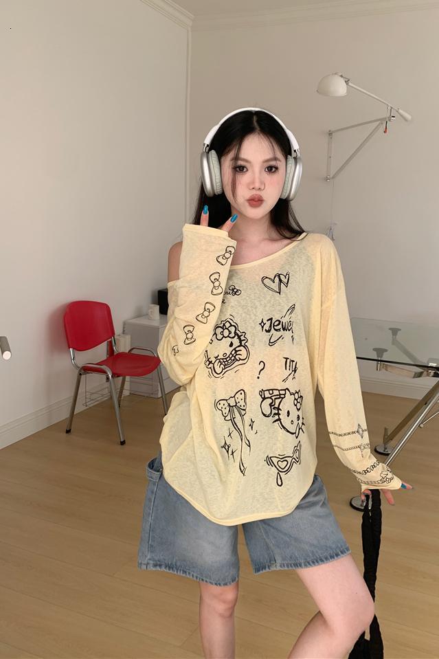 Lazy cartoon printed thin long sleeved T-shirt for women, loose sun protection cover top
