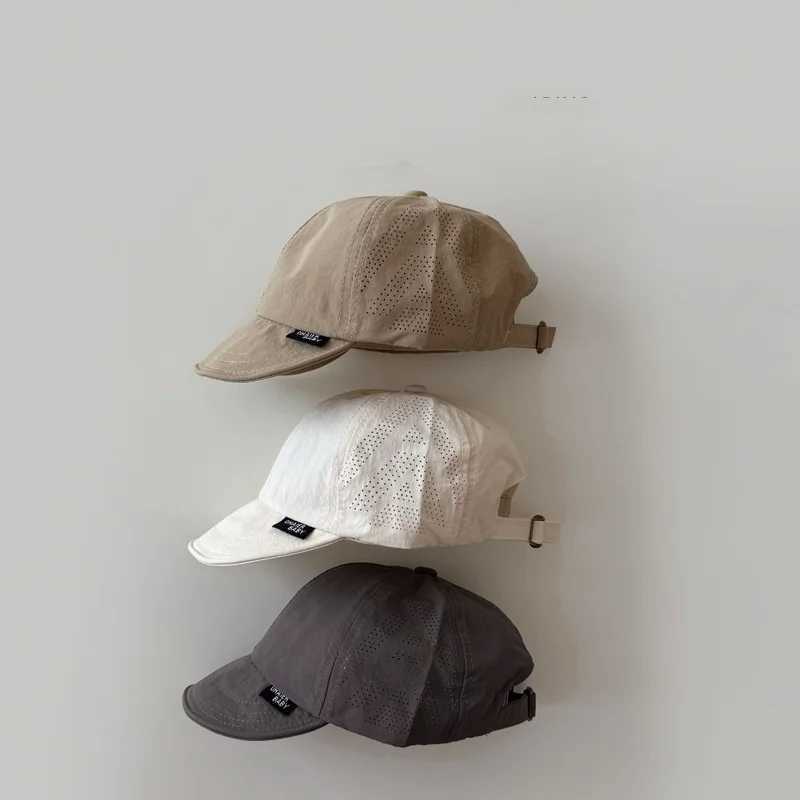Simple childrens baseball caps for boys and girls fashionable beige coffee colored mountaintop hats childrens outdoor travel sun hatsW240715
