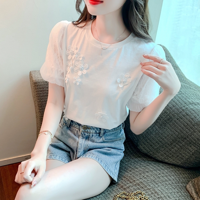 Flower studded short sleeved T-shirt for women in the summer of 2024, new loose and elegant ladies with a foreign style top, versatile base shirt