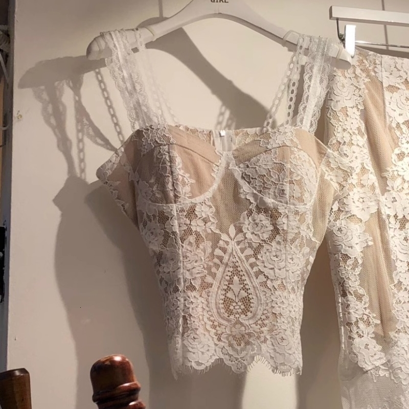 Crop Top Women Clothing Sexy Crochet Ropa Mujer Tank Slim Black Lace Shirts s Tees Tanks Camis Blusas 2024 Summer 240626