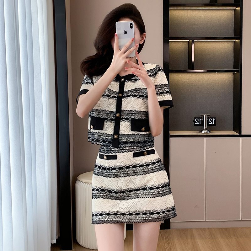 New product lighing delivery summer fragrant style lace western-style French socialite temperament small coat half skirt two-piece set