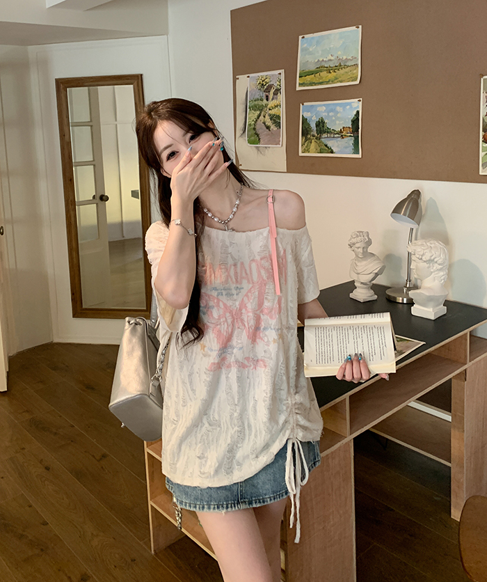 Original fabric design, niche perforated T-shirt, women's irregular off shoulder round neck, sweet and cool top ins