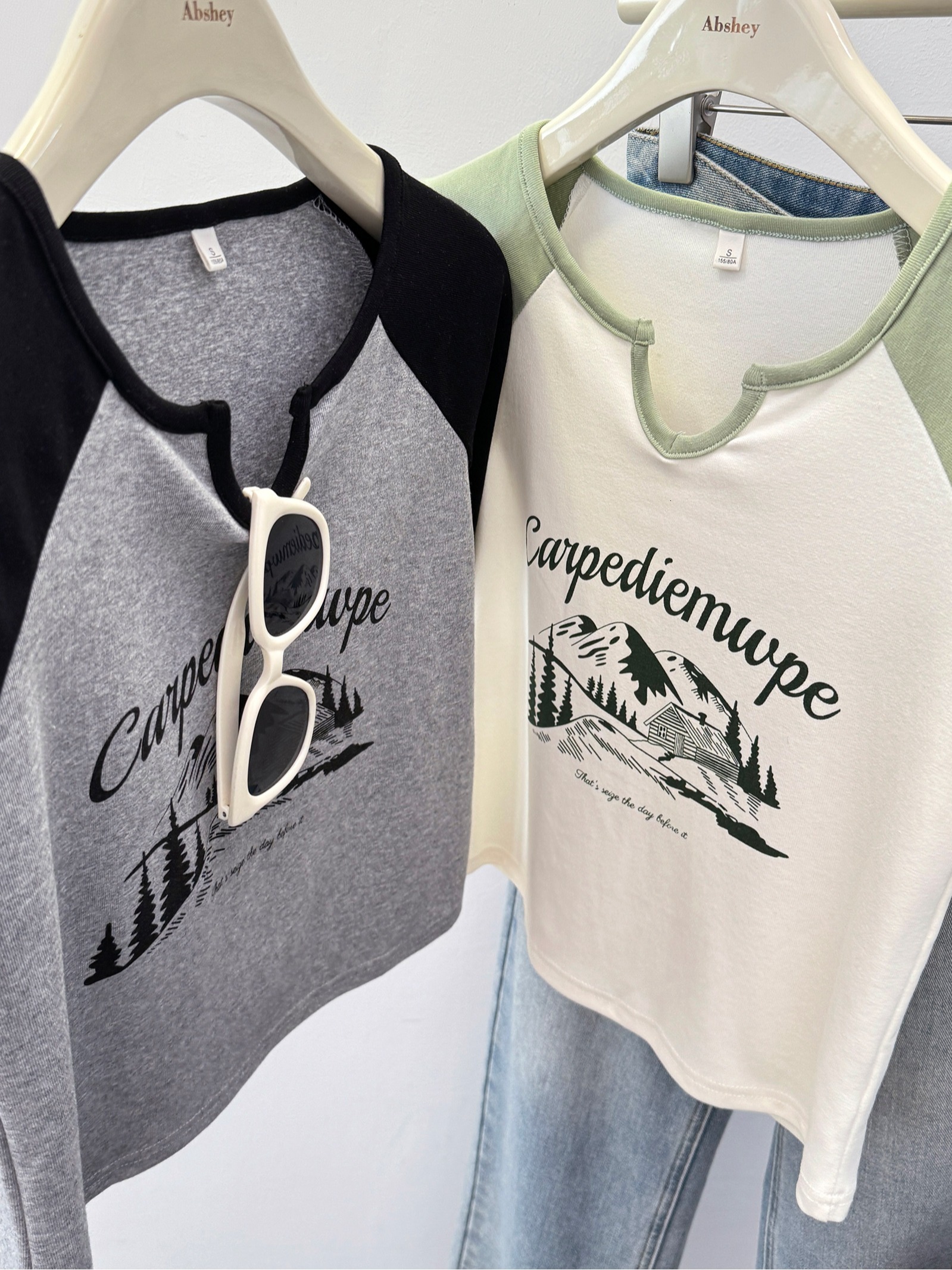 * 1 thread 210g sleeved T-shirt with summer trendy print, front shoulder slim fit short V-neck top, women's clothing